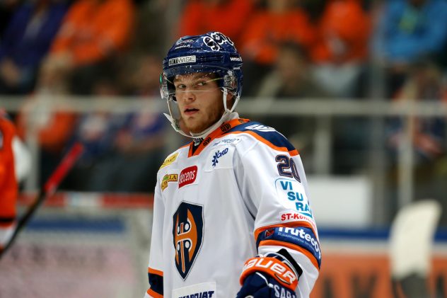 Tappara passitti hallitsevan CHL-mestarin laulukuoroon - välieräpaikka  takaa muhkean rahapotin! - SuomiKiekko